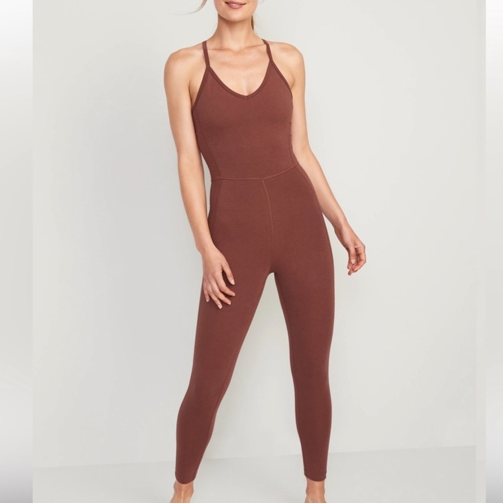 Powerchill Active bodysuit! Size M, great condition!